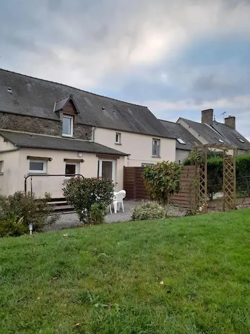 Gite Proche Du Mont Saint-Michel Acces A Pieds Villa Beauvoir  Holiday home Beauvoir (Manche)